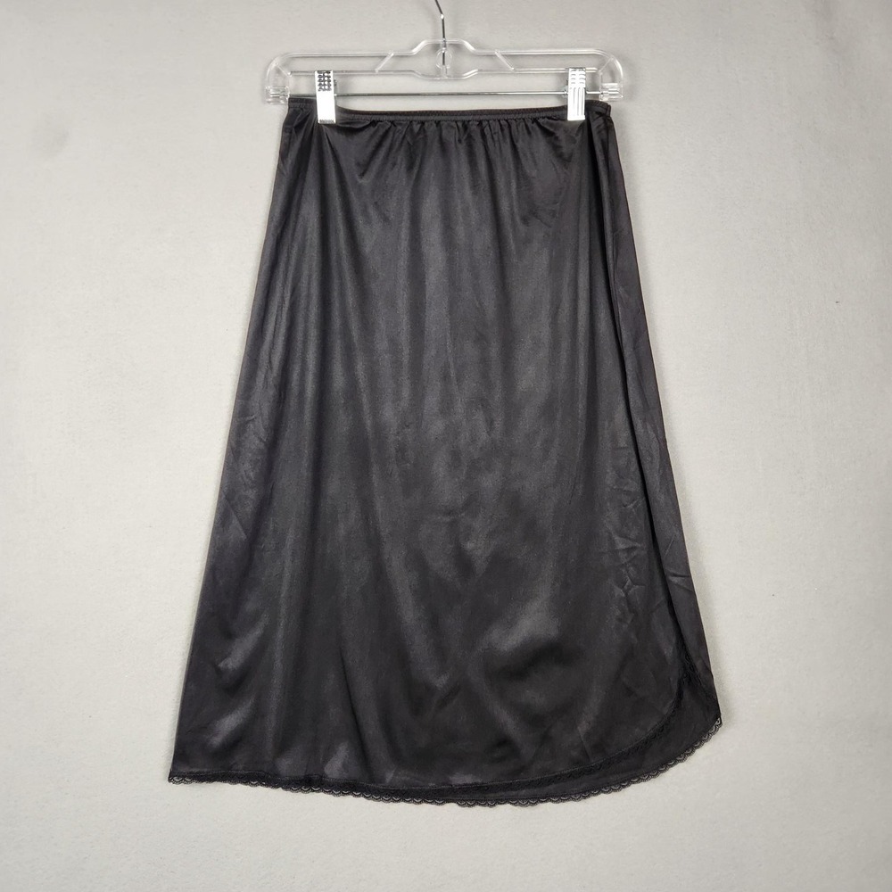 Vassarette Half Slip Womens‎ Medium Black 28 Inch Nylon Lace Trim Underskirt USA